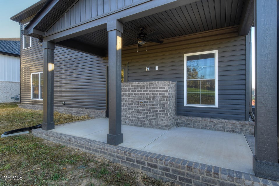 Photo #32: 249 Dry Kiln Court
