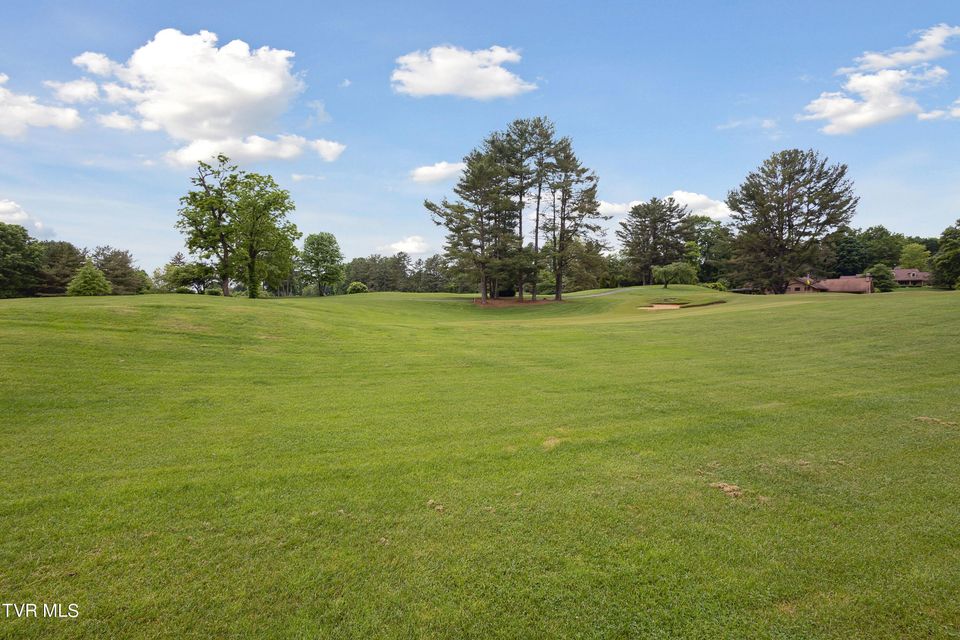Photo #4: 72 Fairway Drive