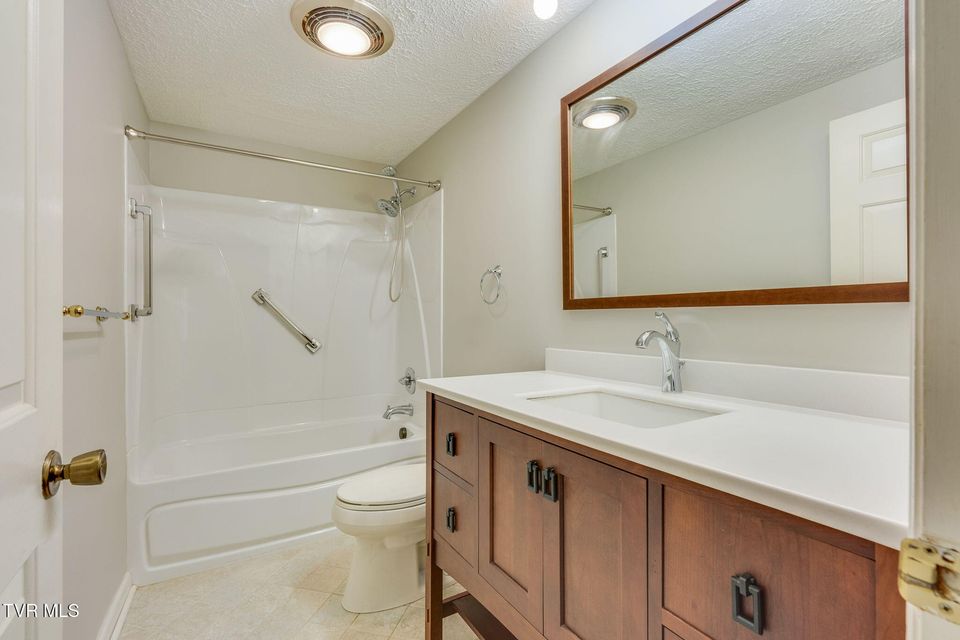 Photo #24: 1209 White Street