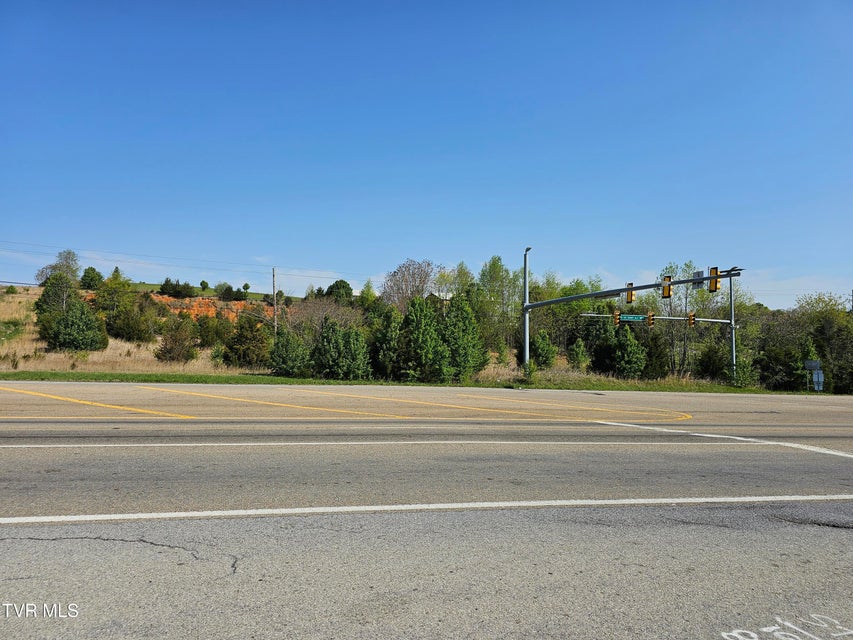 Photo #2: 1.81 Ac. Andrew Johnson Hwy. 