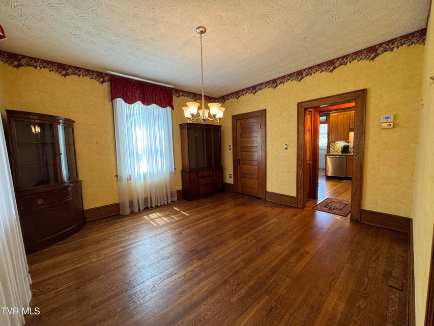 Photo #30: 2117 Alto Street