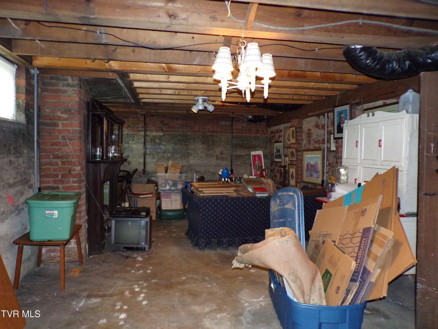 Photo #55: 2117 Alto Street