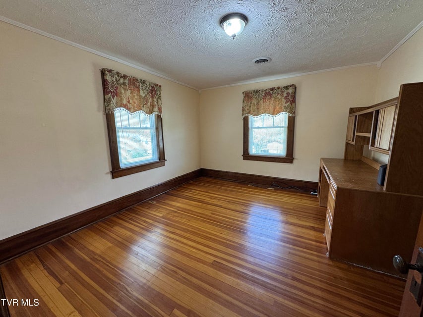 Photo #32: 2117 Alto Street