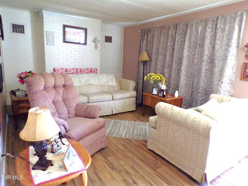 Photo #8: 410 4th Avenue