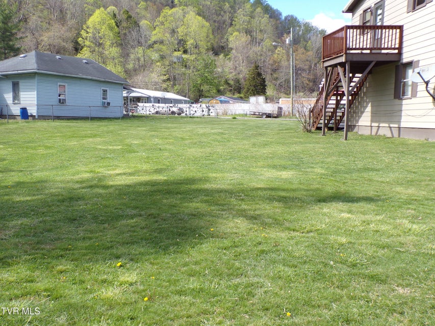 Photo #6: 410 4th Avenue