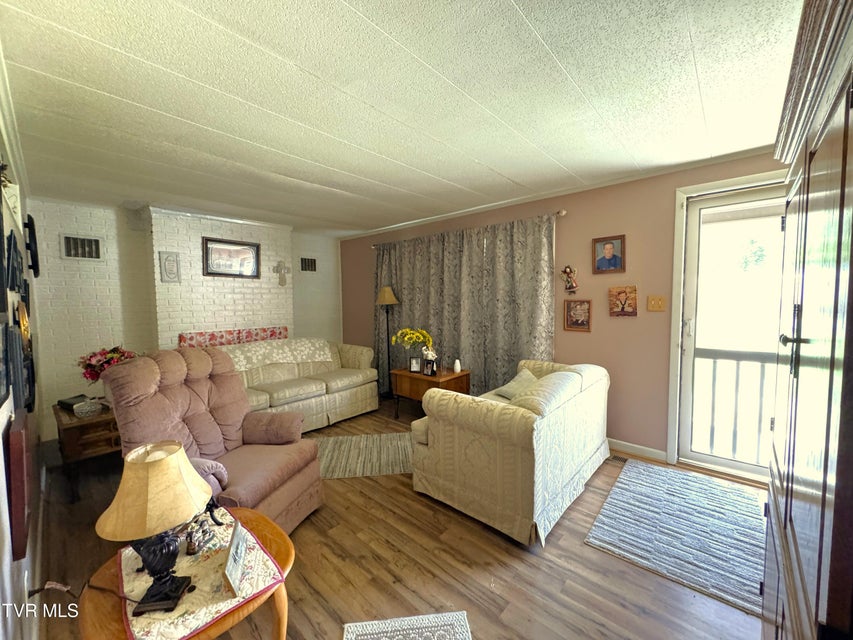 Photo #9: 410 4th Avenue