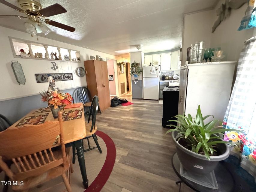 Photo #23: 410 4th Avenue
