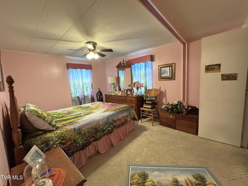 Photo #13: 410 4th Avenue
