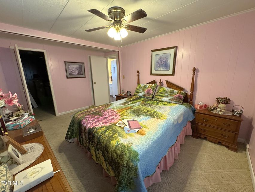 Photo #14: 410 4th Avenue