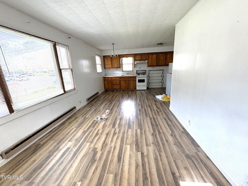 Photo #27: 410 4th Avenue