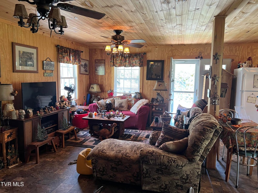 Photo #93: 14251 Nickelsville Hwy. Highway