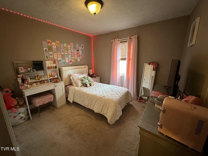 Photo #12: 444 Woodland Court