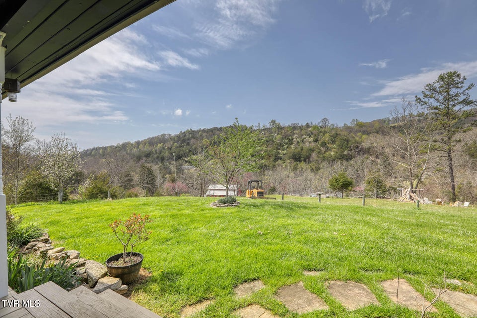 Photo #62: 951 Sweet Creek Road