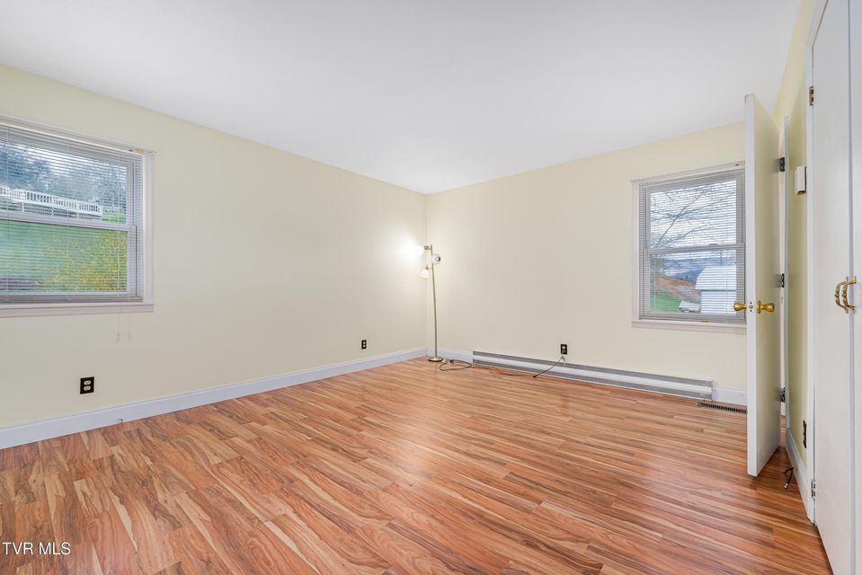 Photo #37: 394 Cedar Street