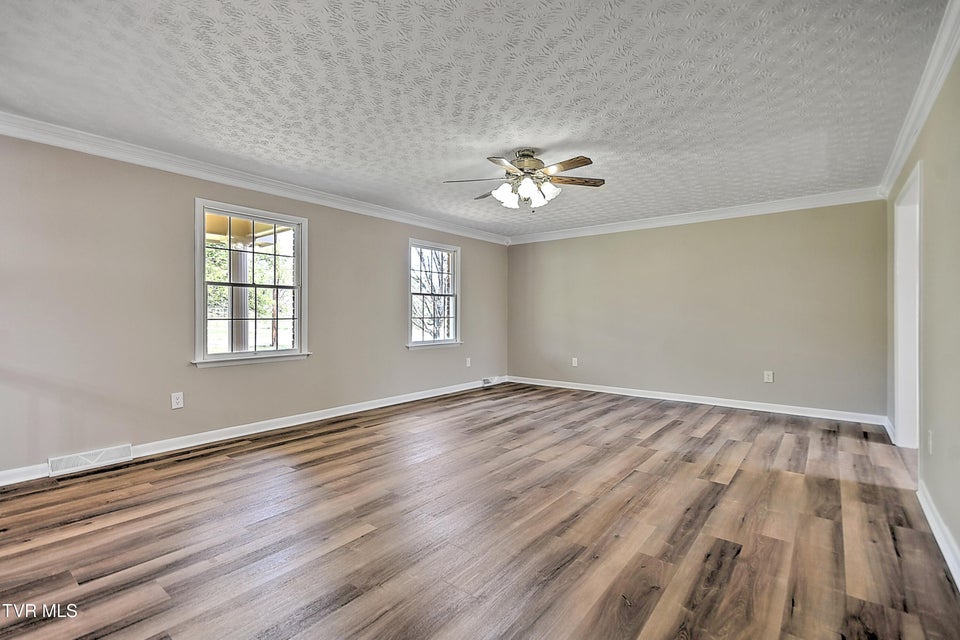 Photo #15: 4828 Lake Park Court
