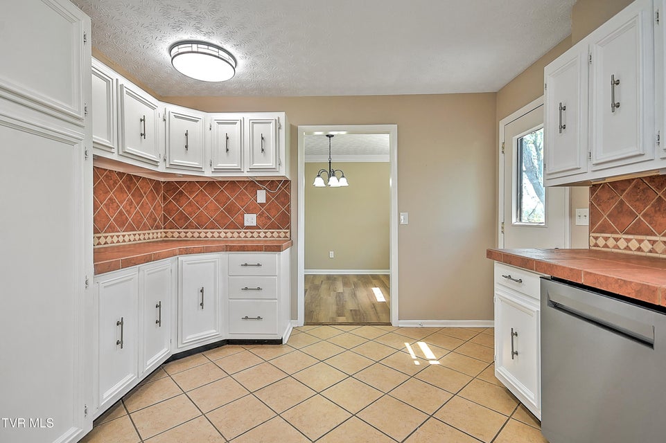 Photo #18: 4828 Lake Park Court