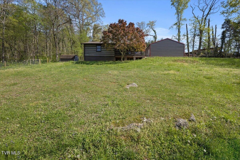 Photo #5: 410 Cliffwood Drive