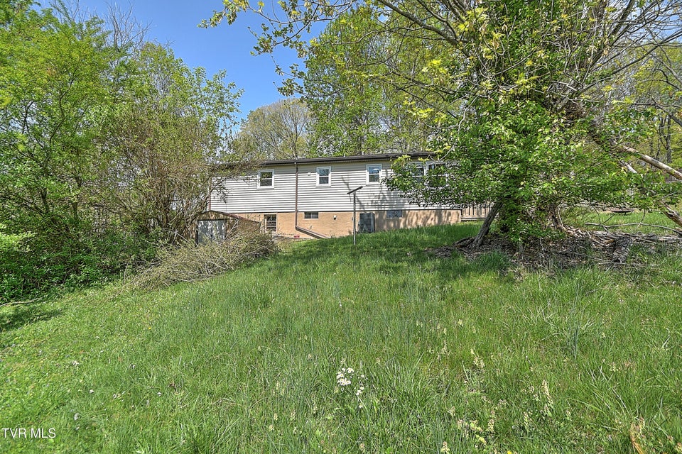Photo #33: 136 Haywood Drive