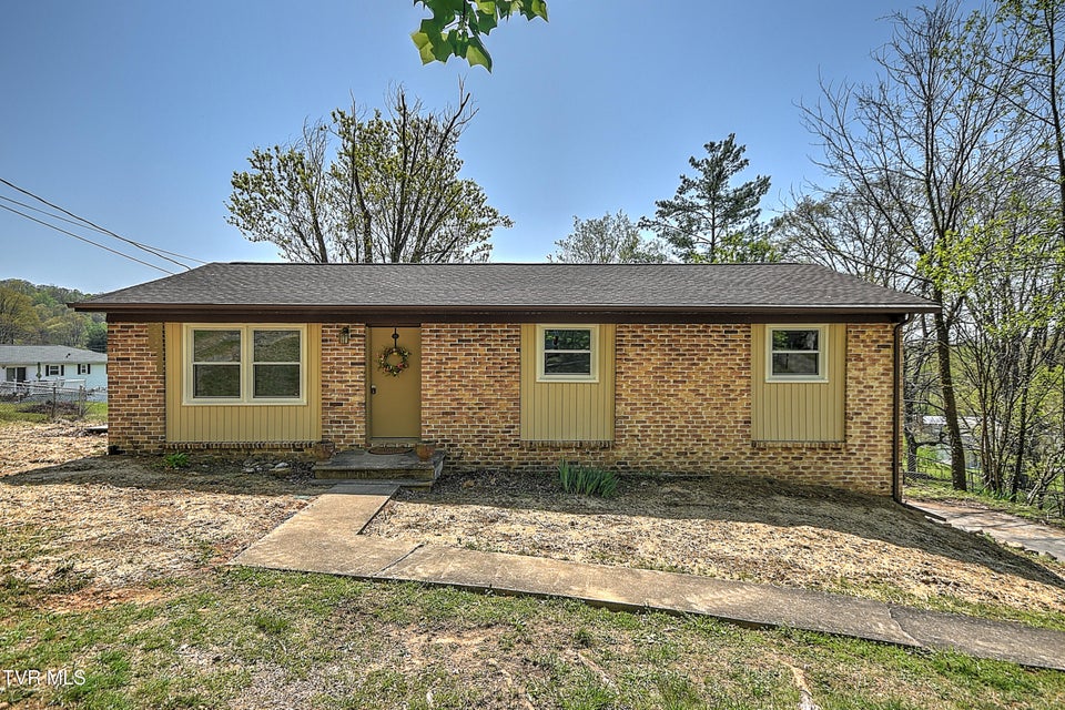 Photo #36: 136 Haywood Drive