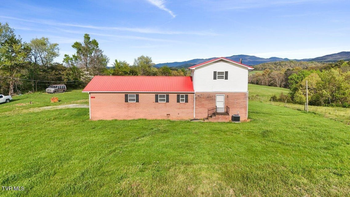 Photo #5: 145 Moccasin Lane