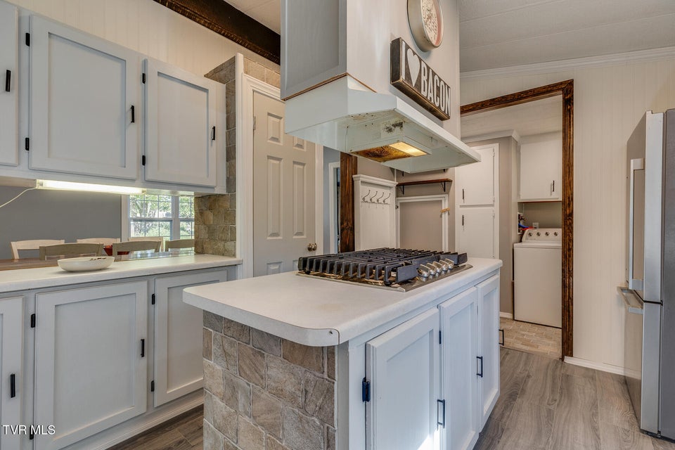 Photo #6: 18212 Cleveland Road