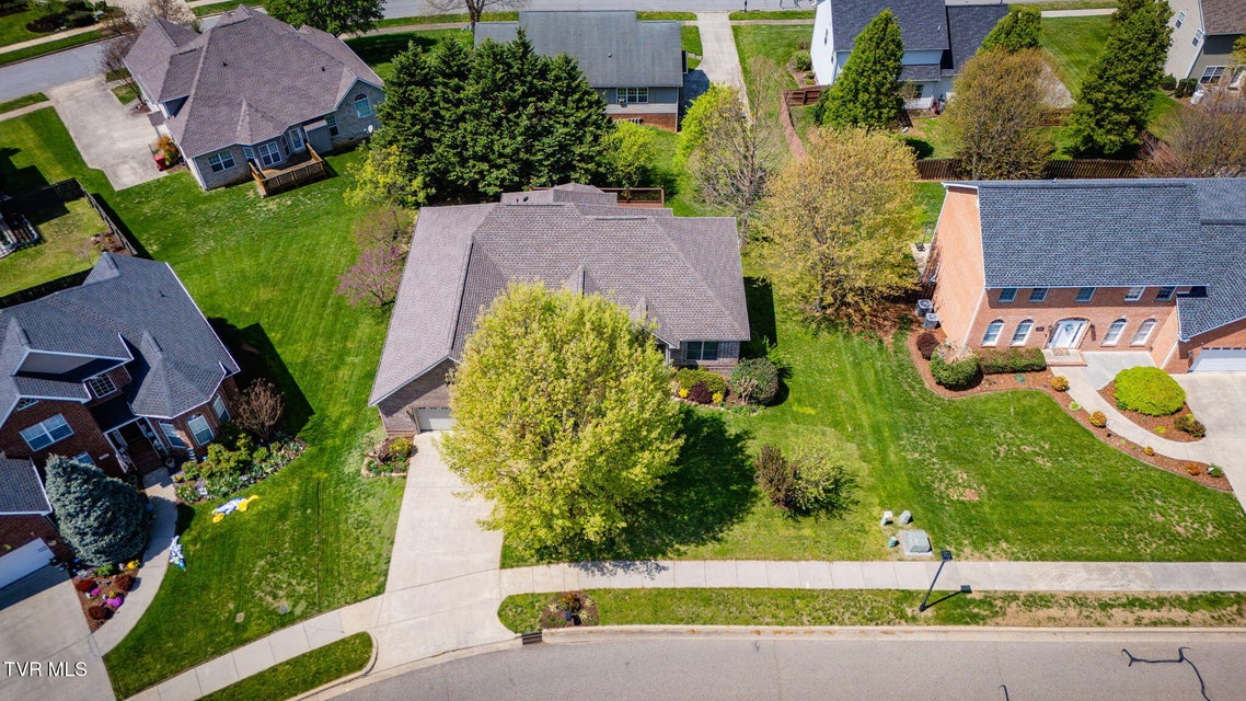 Photo #51: 1006 Lake Ridge Square
