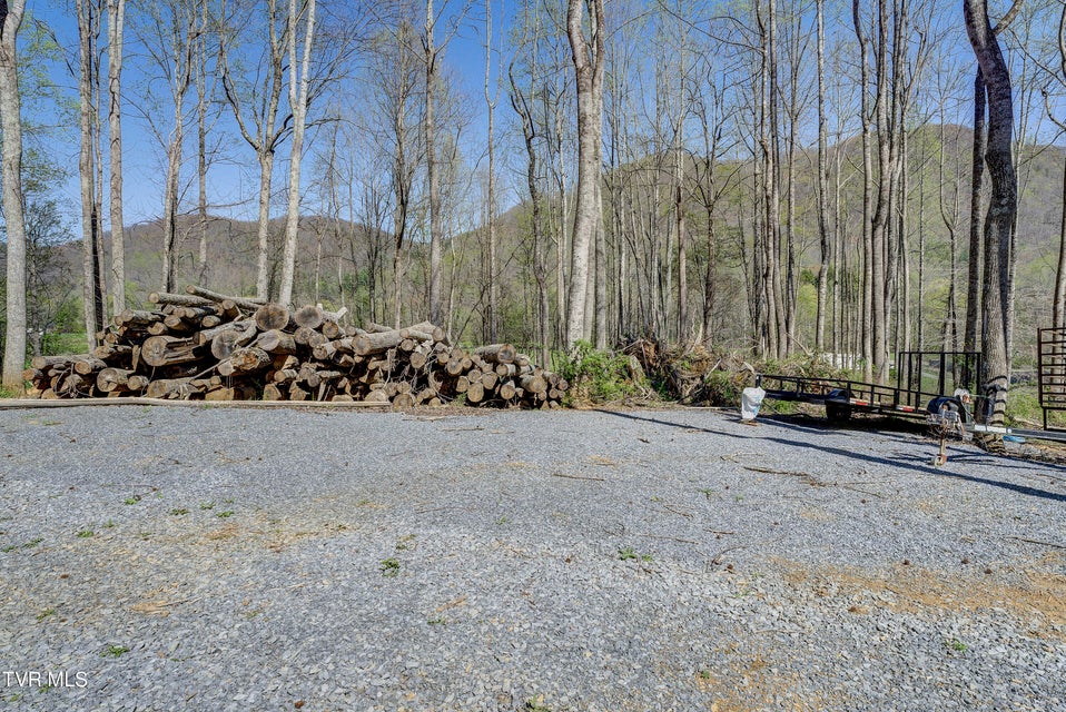 Photo #35: 724 Dry Creek Road