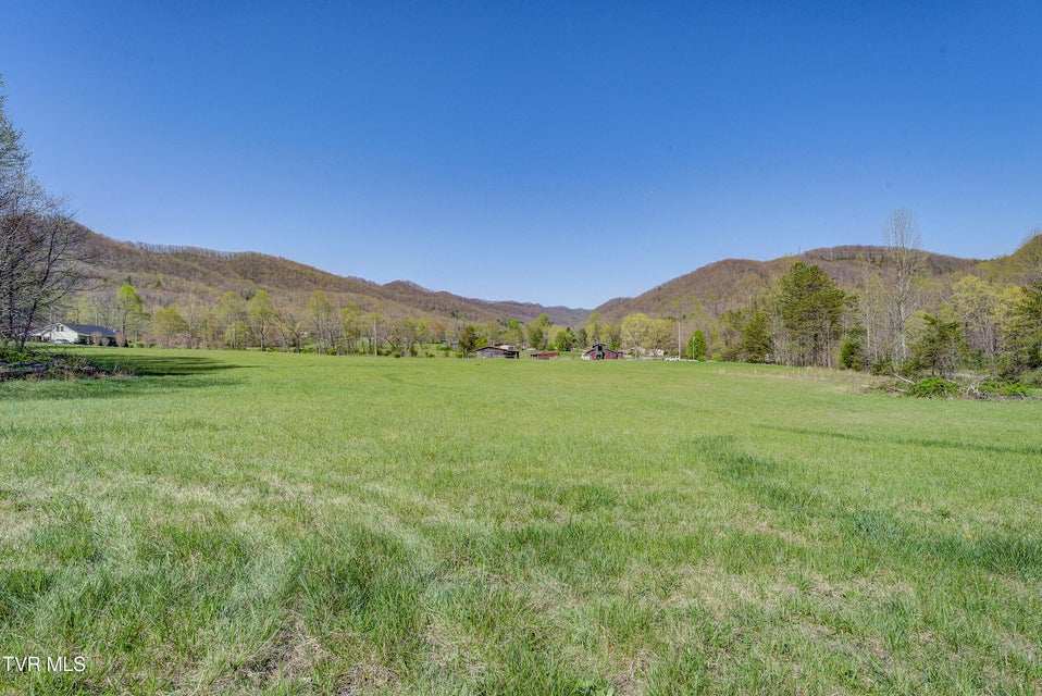 Photo #46: 724 Dry Creek Road