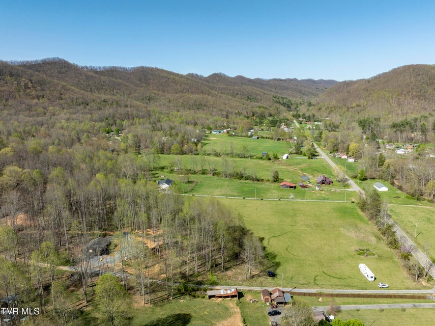 Photo #12: 724 Dry Creek Road