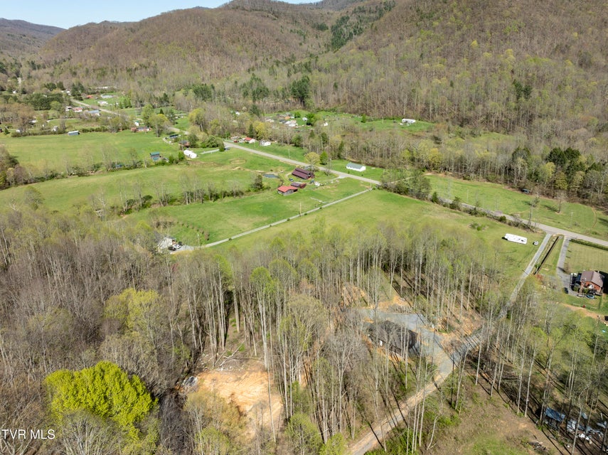 Photo #7: 724 Dry Creek Road