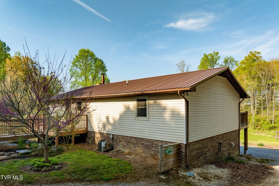 Photo #49: 131 Leedy Lane
