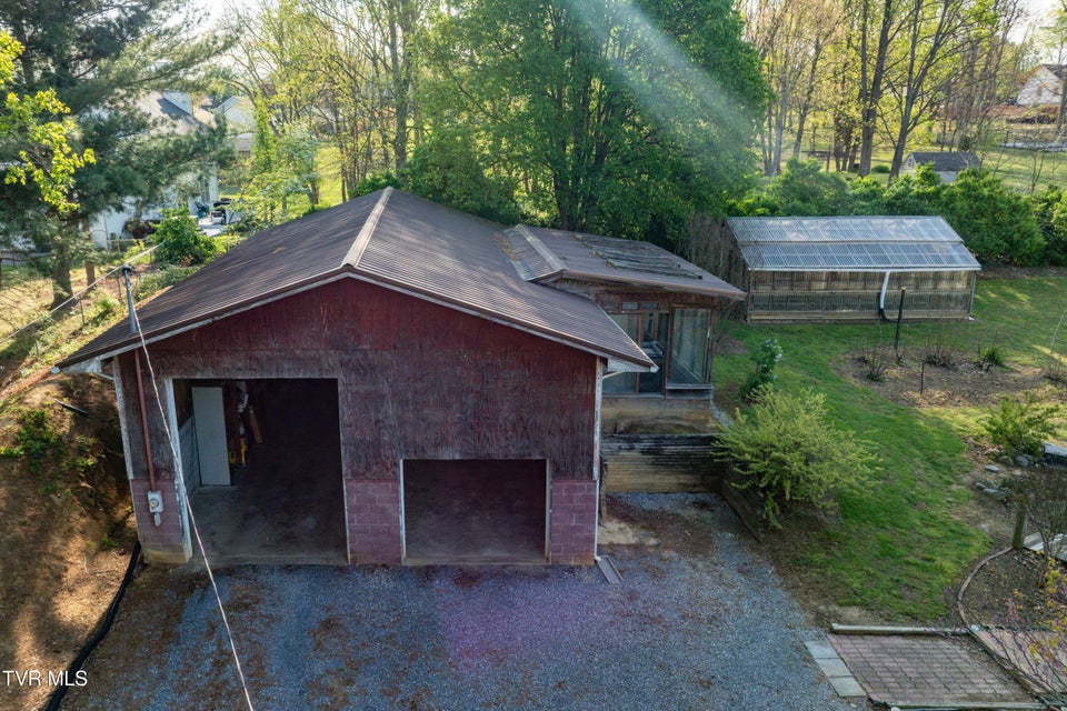 Photo #47: 131 Leedy Lane