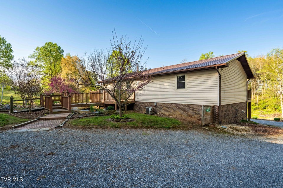 Photo #65: 131 Leedy Lane