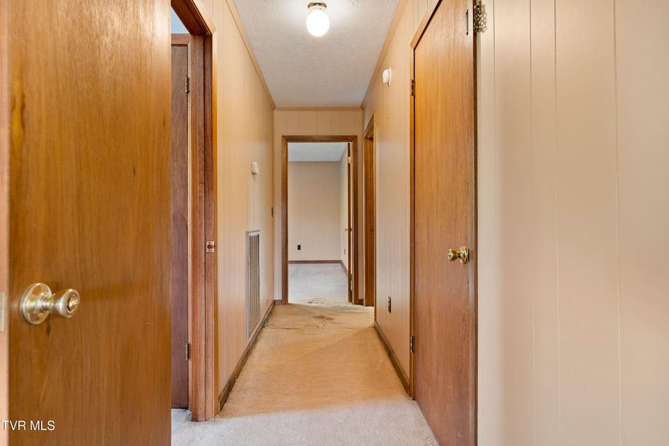 Photo #27: 131 Leedy Lane