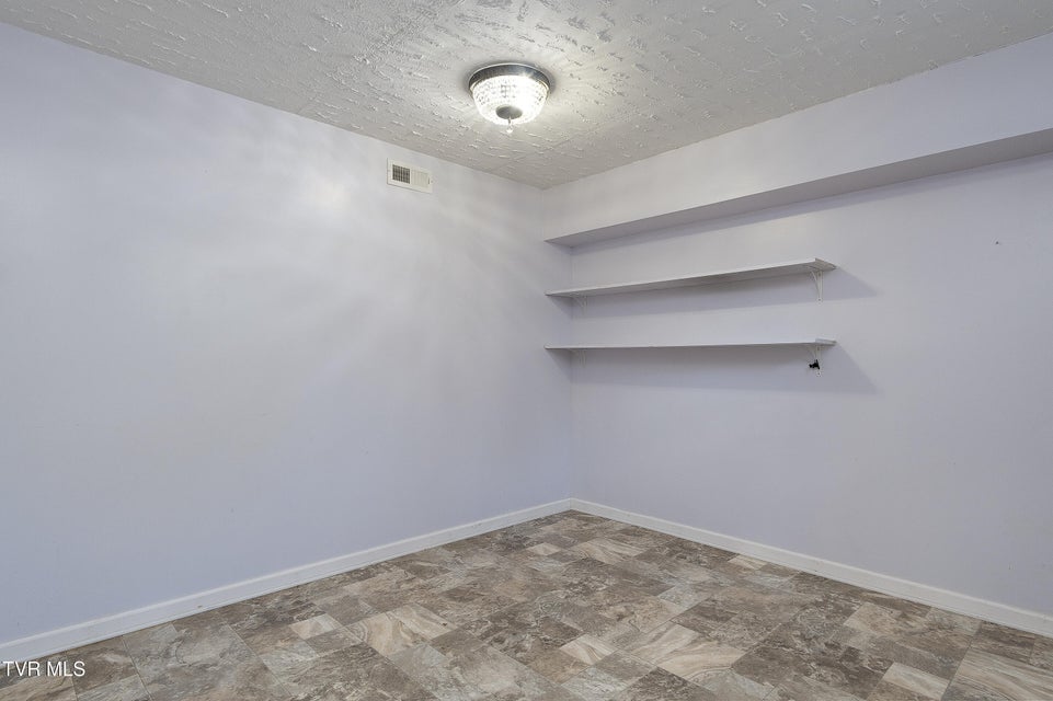 Photo #26: 257 Clearview Street