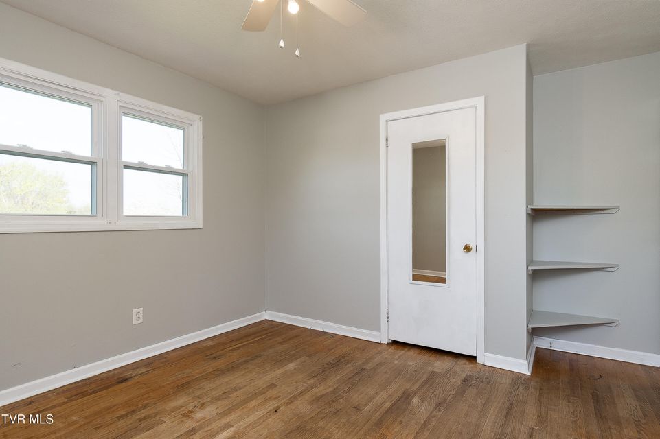 Photo #19: 257 Clearview Street