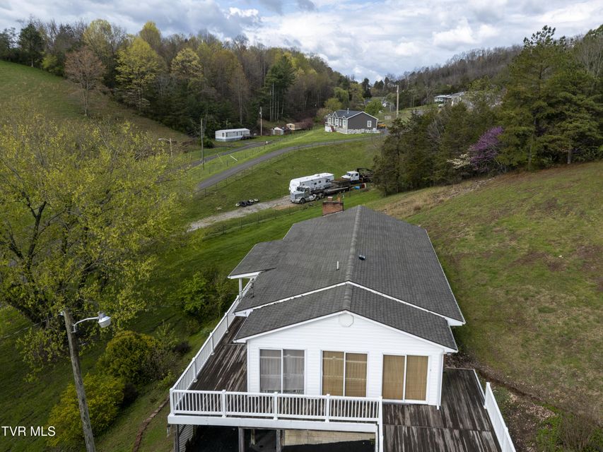 Photo #4: 172 Lee Avenue