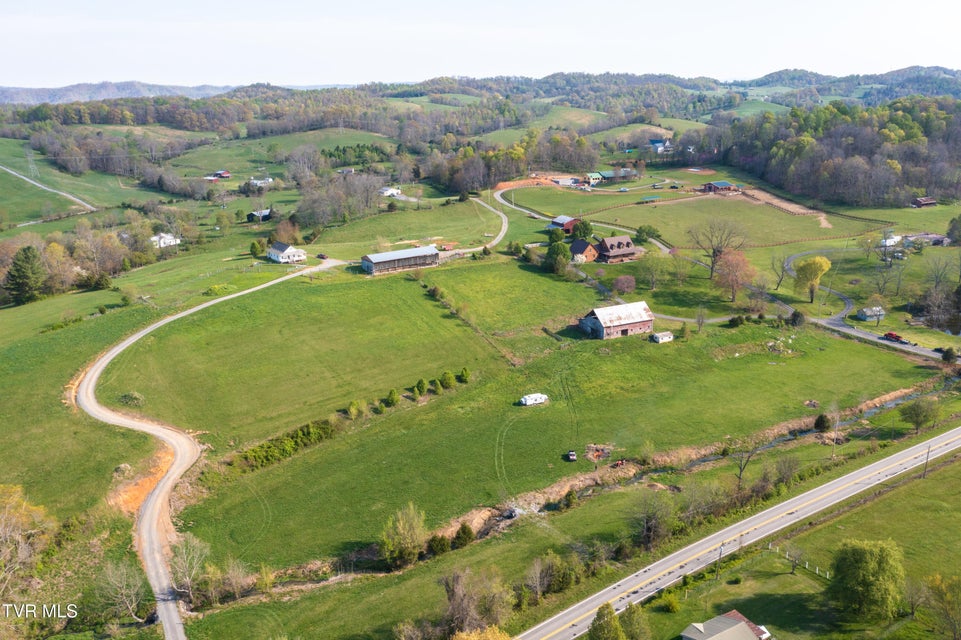 Photo #8: 16495 Kingsport Hwy Highway