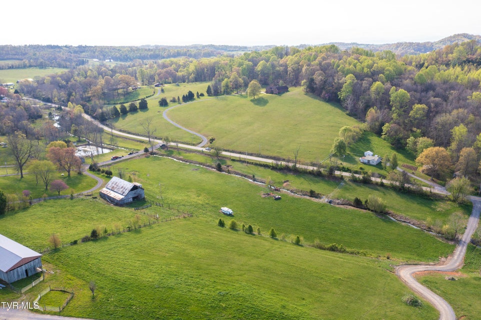 Photo #14: 16495 Kingsport Hwy Highway