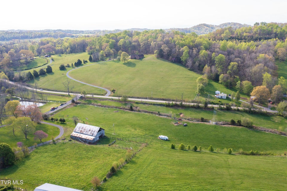 Photo #15: 16495 Kingsport Hwy Highway