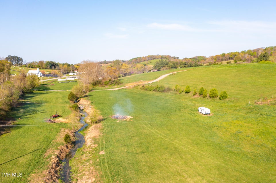Photo #30: 16495 Kingsport Hwy Highway