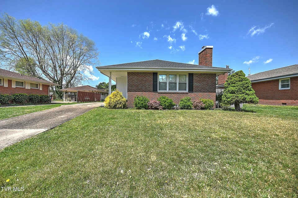 Photo #2: 2013 Hermitage Drive