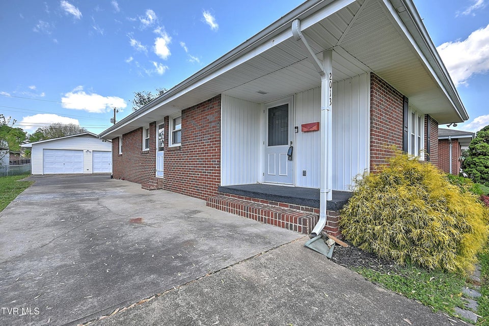 Photo #3: 2013 Hermitage Drive