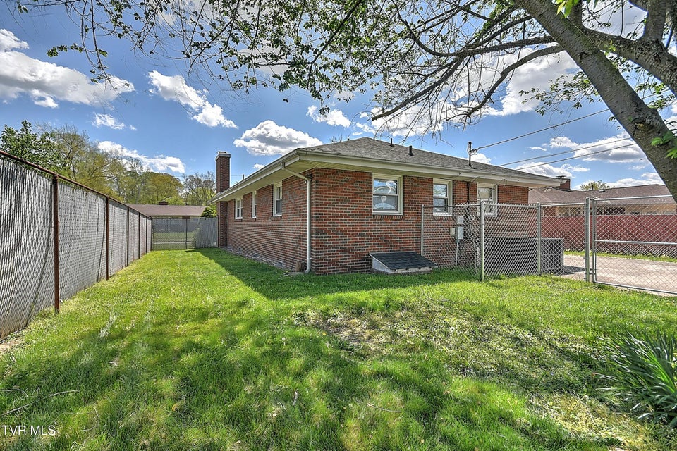 Photo #36: 2013 Hermitage Drive