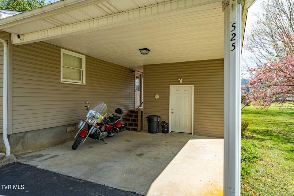 Photo #34: 525 Adams Road