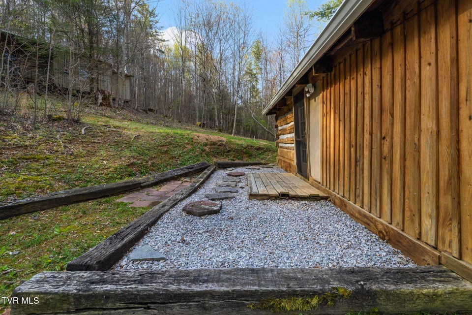 Photo #30: 445 & 475 Log Cabin Road