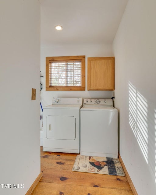Photo #17: 1031 Sol Way