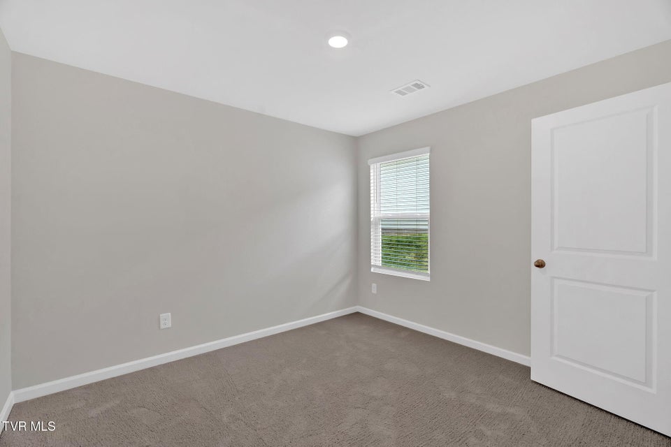 Photo #10: 349 Arrowhead Drive