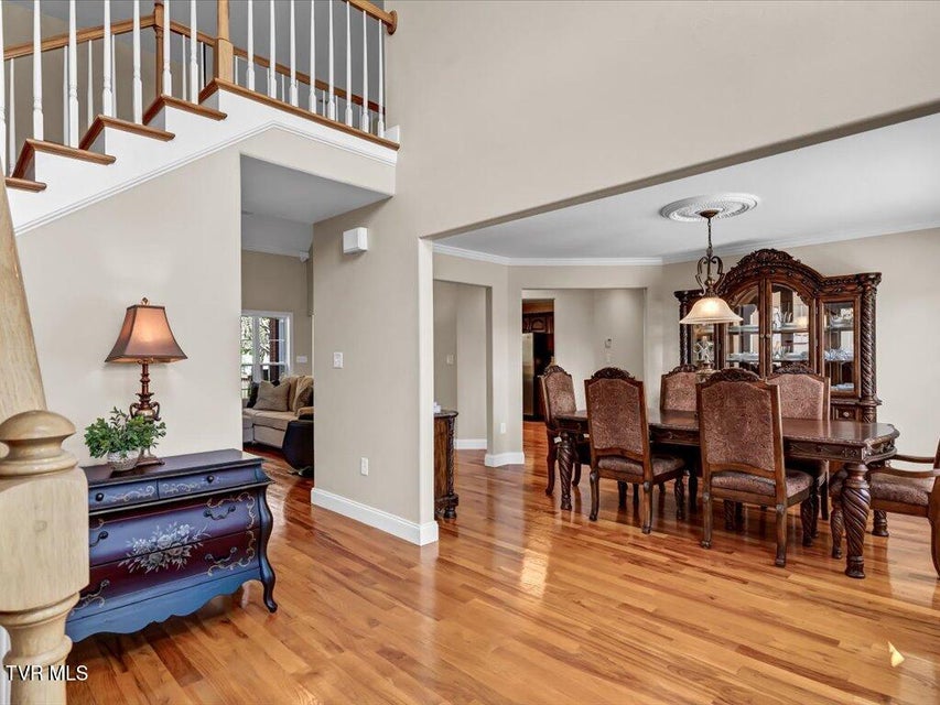 Photo #3: 4034 Wellington Boulevard