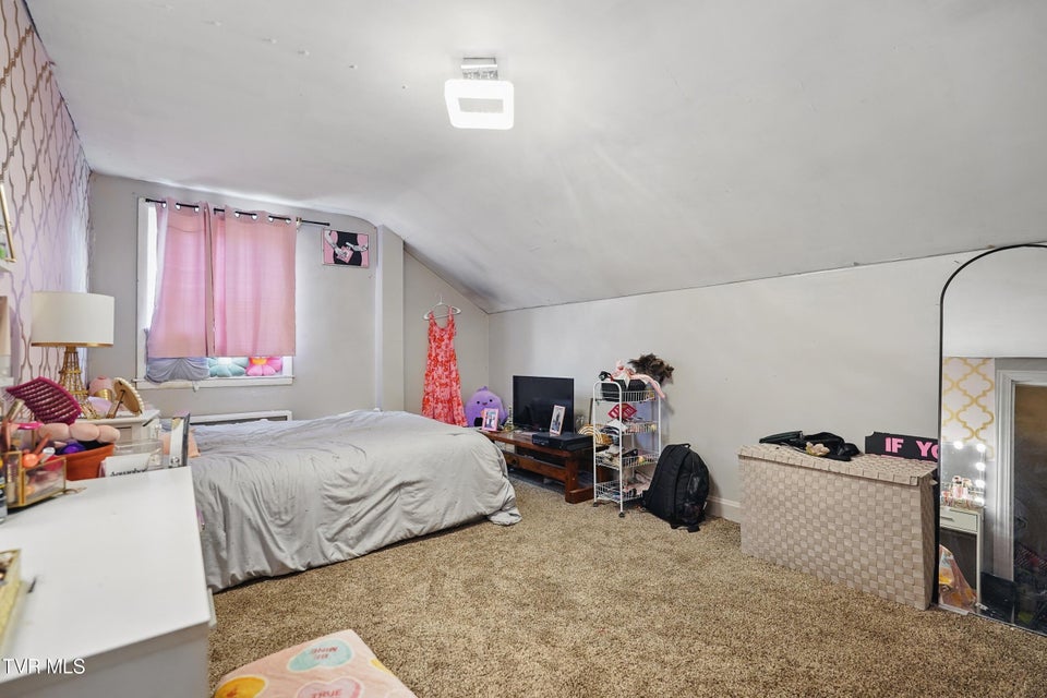 Photo #17: 1124 Virginia Avenue